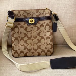 Coach Small Canvas Crossbody Lavender Interior
